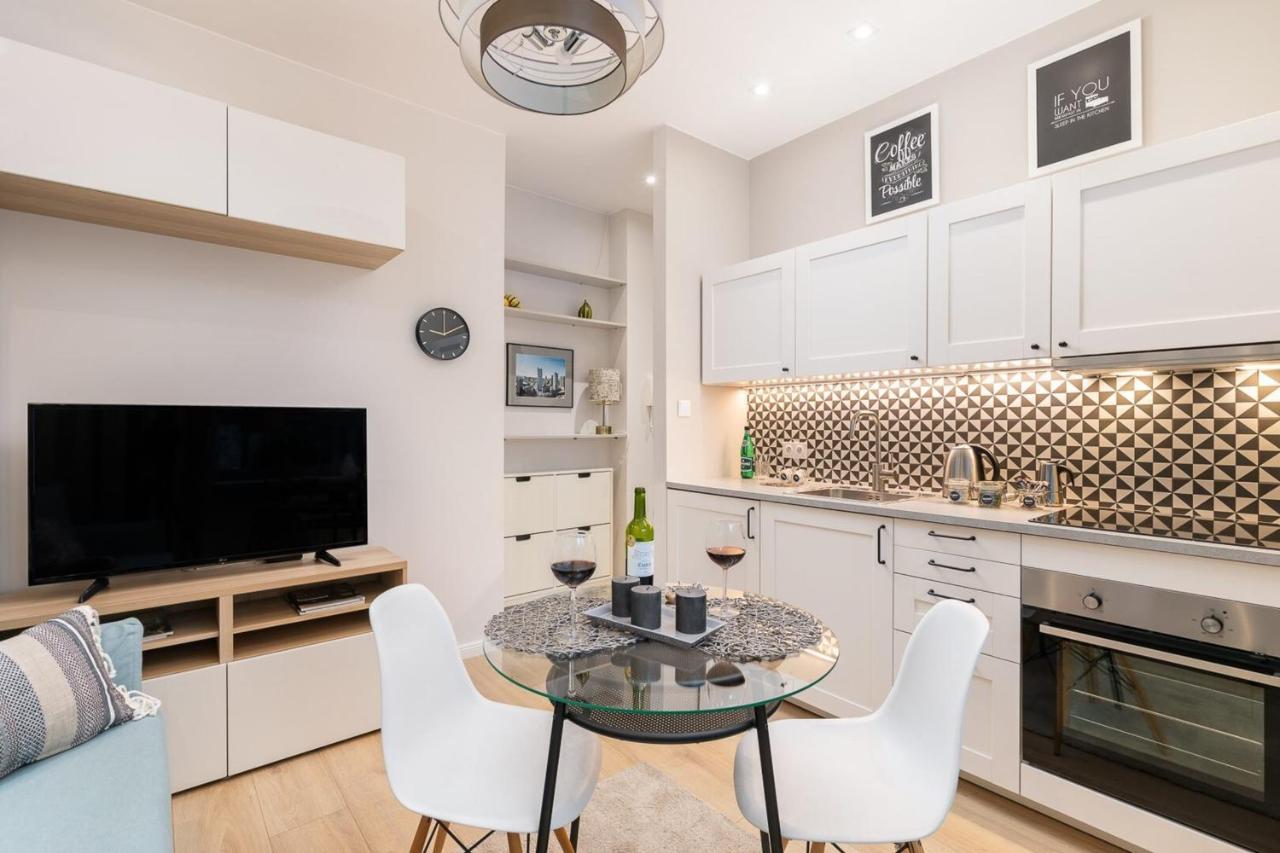Twarda 14 - Elegant Apartment By Noclegi Renters Варшава Екстериор снимка